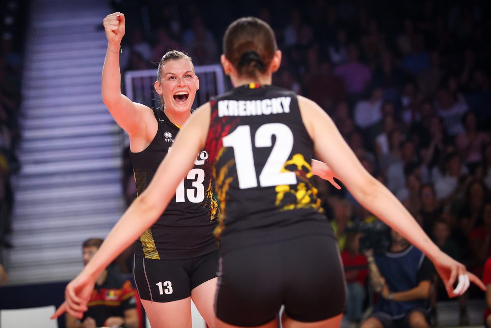 Volleyball-EM: Yellow Tigers gewinnen Auftaktmatch