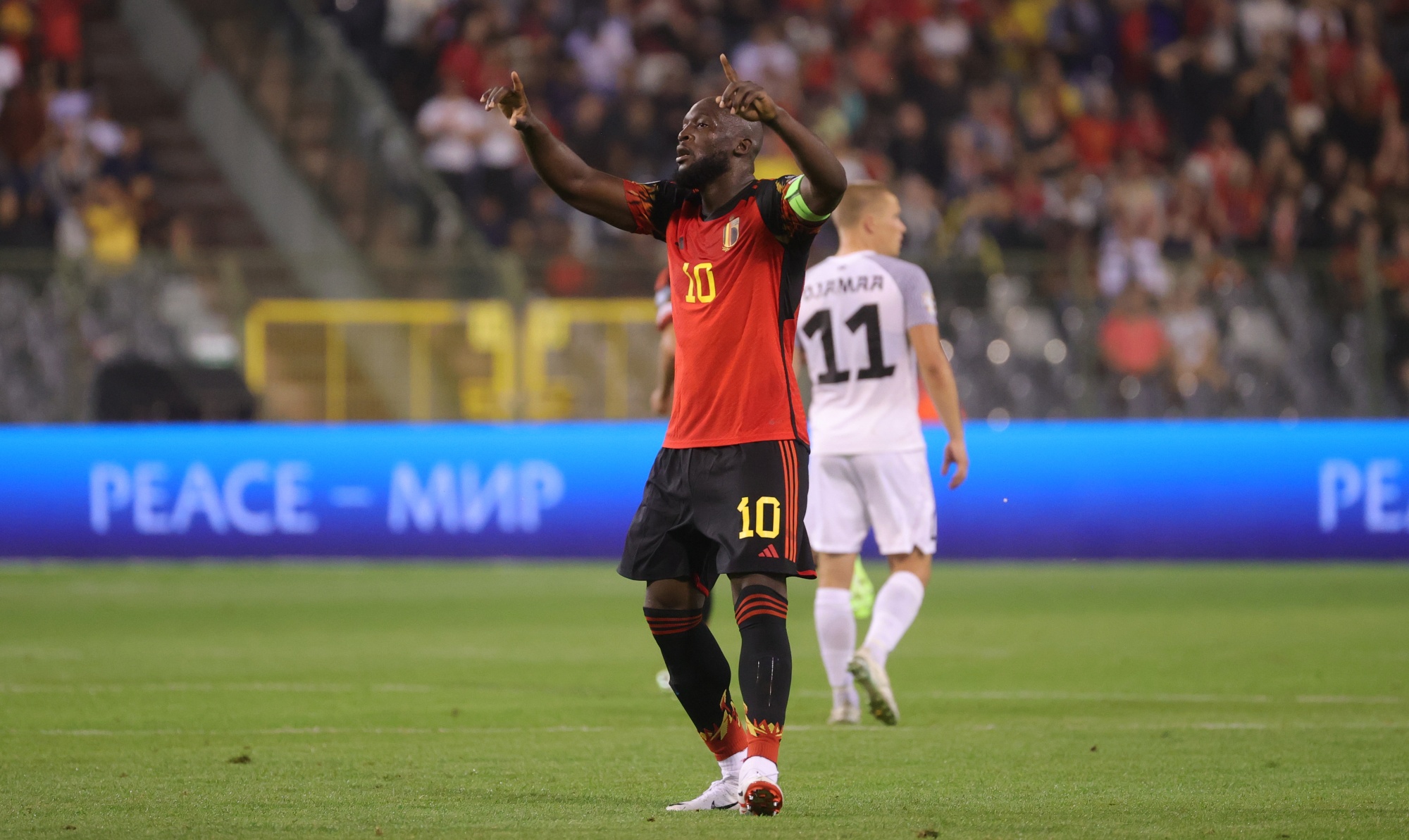 Belgium's Romelu Lukaku celebrates after scoring during a game between the Belgian national soccer team Red Devils and Estonia, in Brussels, Tuesday 12 September 2023, match 5/8 in Group F of the qualifications for the European Soccer Championships 2024. BELGA PHOTO VIRGINIE LEFOUR