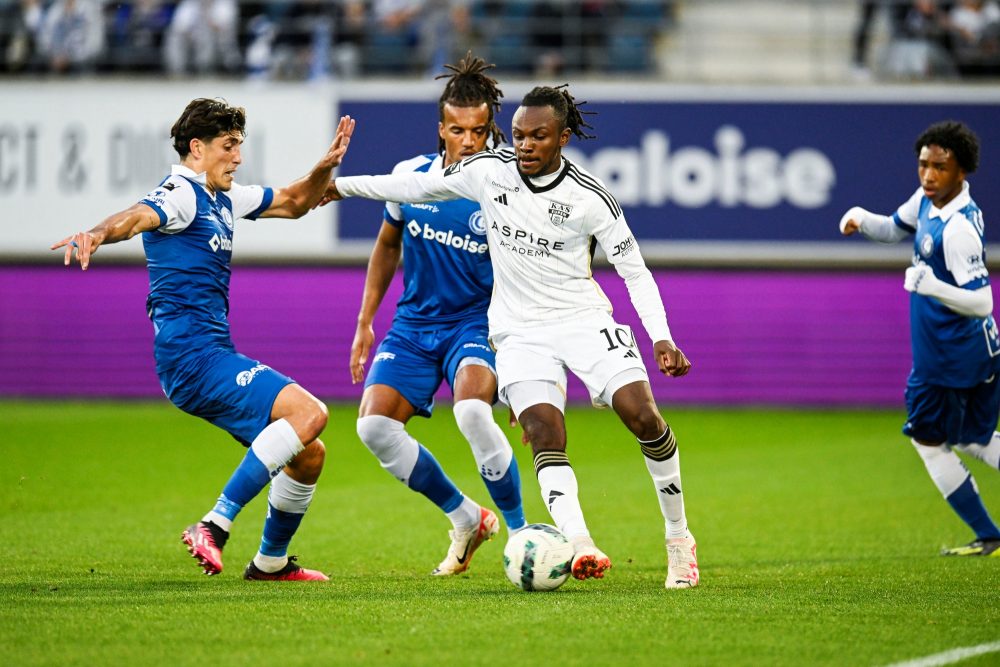 Gent's Omri Gandelman, Gent's Archibald Archie Brown and Eupen's Reagan Charles-Cook pictured in action during a soccer match between KAA Gent and KAS Eupen, Sunday 24 September 2023 in Gent, on day 08 of the 2023-2024 season of the 'Jupiler Pro League' first division of the Belgian championship. BELGA PHOTO TOM GOYVAERTS