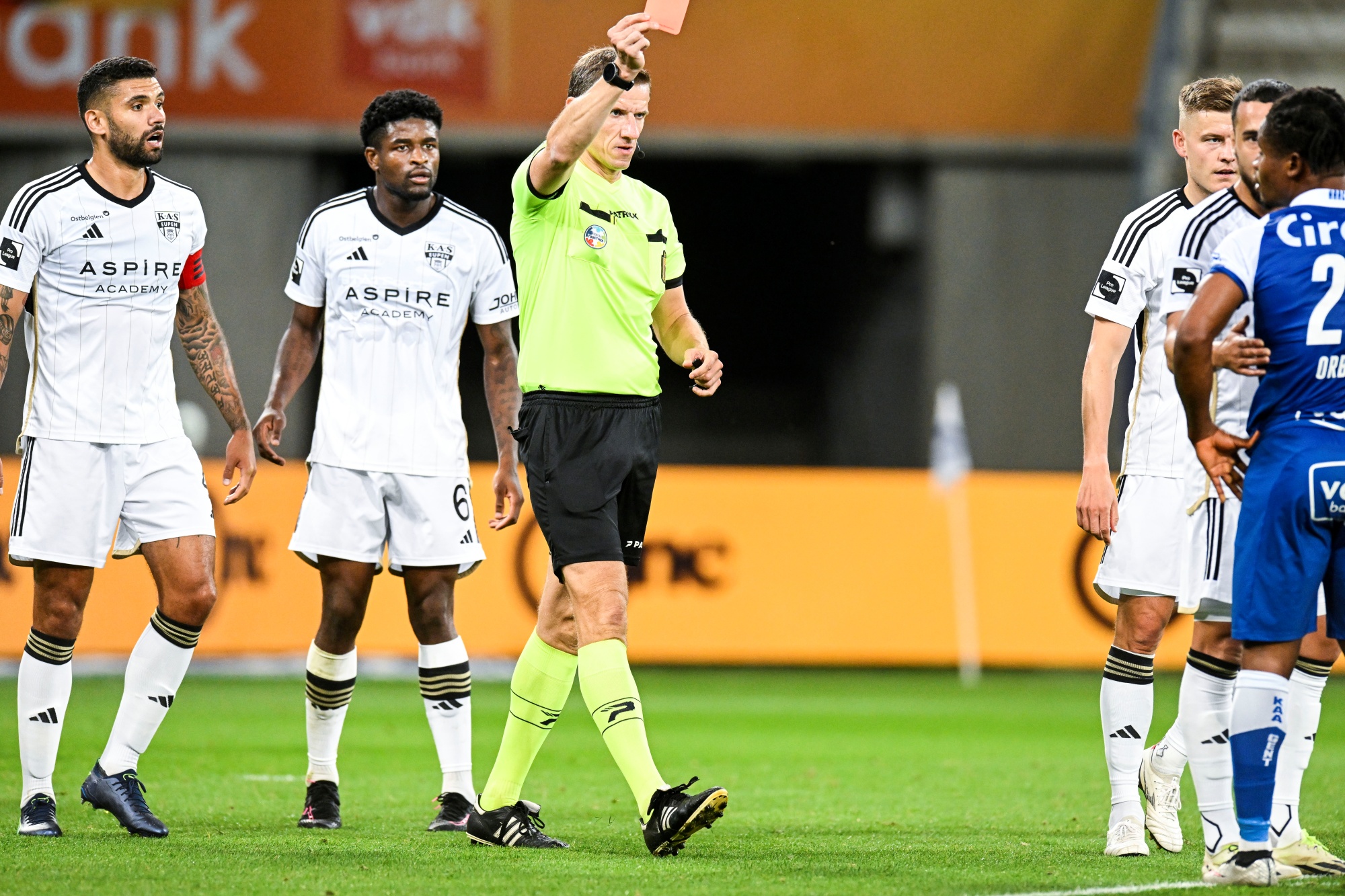 Gent's Gift Emmanuel Orban receives a red card from the referee Jan Boterberg during a soccer match between KAA Gent and KAS Eupen, Sunday 24 September 2023 in Gent, on day 08 of the 2023-2024 season of the 'Jupiler Pro League' first division of the Belgian championship. BELGA PHOTO TOM GOYVAERTS