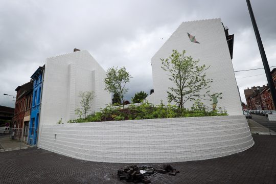 Gedenkstätte für die Opfer des Kindermörders Marc Dutroux in Marcinelle (Bild: Virginie Lefour/Belga)