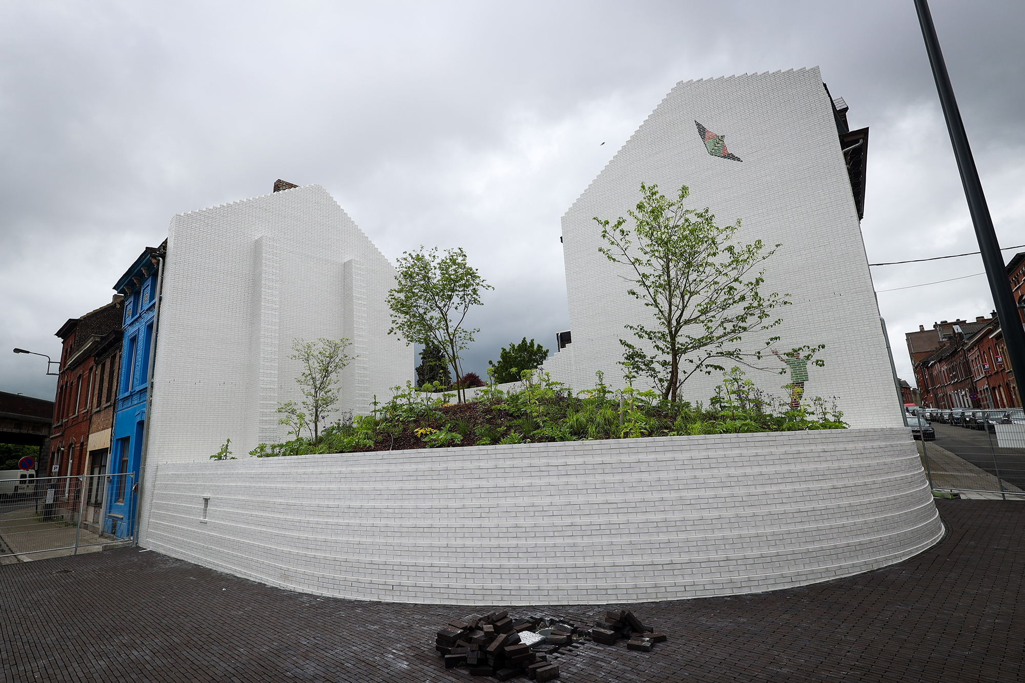 Gedenkstätte für die Opfer des Kindermörders Marc Dutroux in Marcinelle (Bild: Virginie Lefour/Belga)