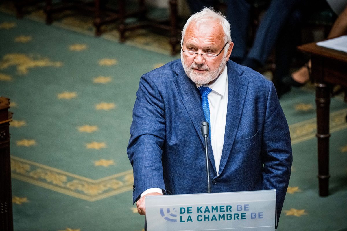 JeanMarie Dedecker führt NVAKammerliste in Westflandern an BRF