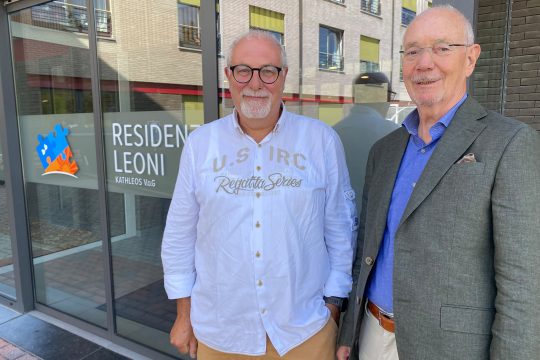 Marcel Strougmayer, Verwaltungsratspräsident der VoG Kathleos, und Willy Heuschen, Vize-Vorsitzender der VoG Kathleos (Bild: Simonne Doepgen/BRF)