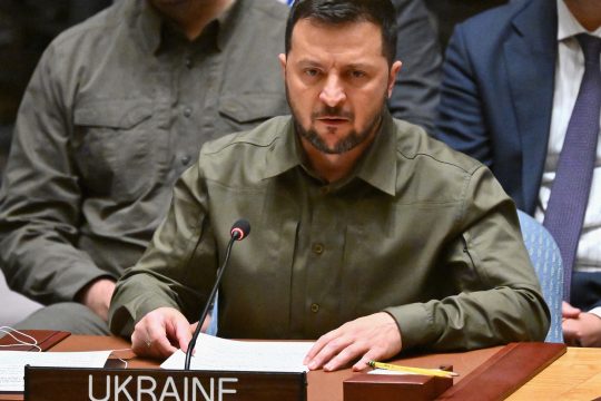 Der ukrainische Präsident Selenskyj bei seiner Rede in New York (Bild: Angela Weiss/AFP)