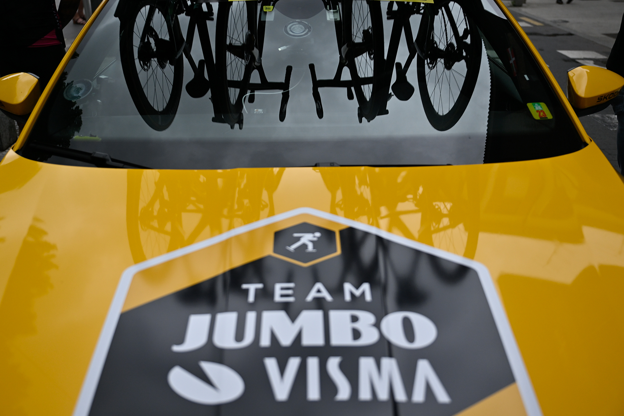 Teamfahrzeug von Jumbo-Visma (Bild: Dirk Waem/Belga)