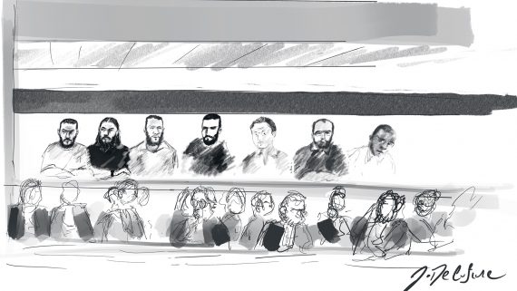 Terrorprozess von Brüssel; Zeihnnung der Angeklagten von Jonathan De Cesare (Bild: Jonathan De Cesare/Belga)