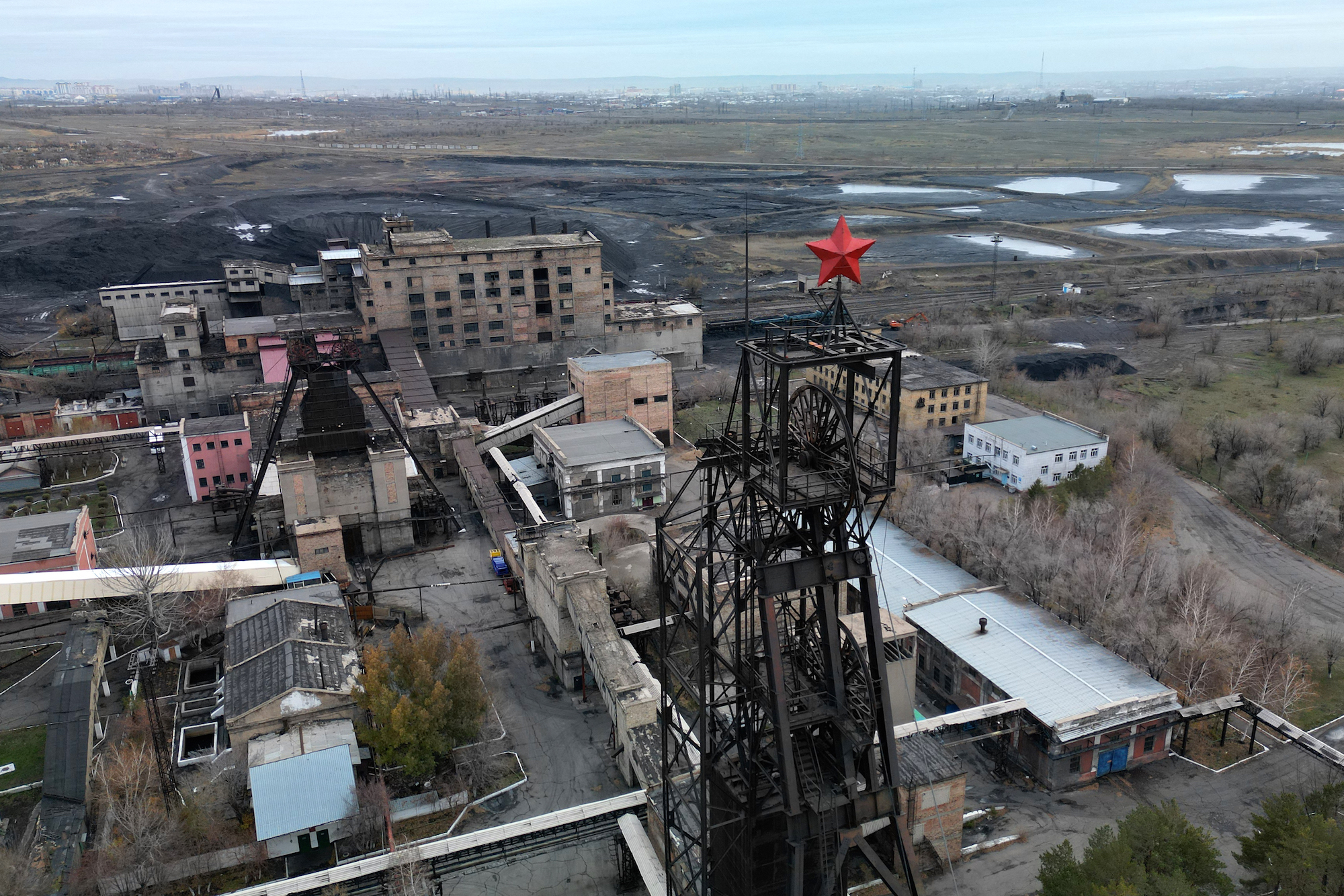 Kohlebergbauschacht in Karaganda (Bild: Stringer/AFP)