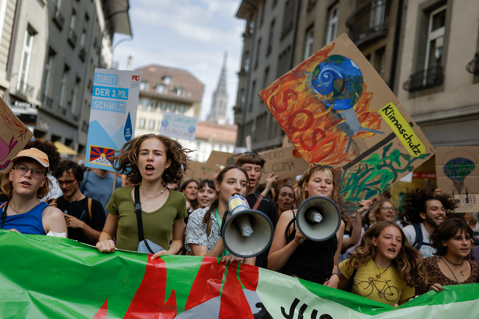 Klimademo in Bern (Bild: Valentin Flauraud/AFP)