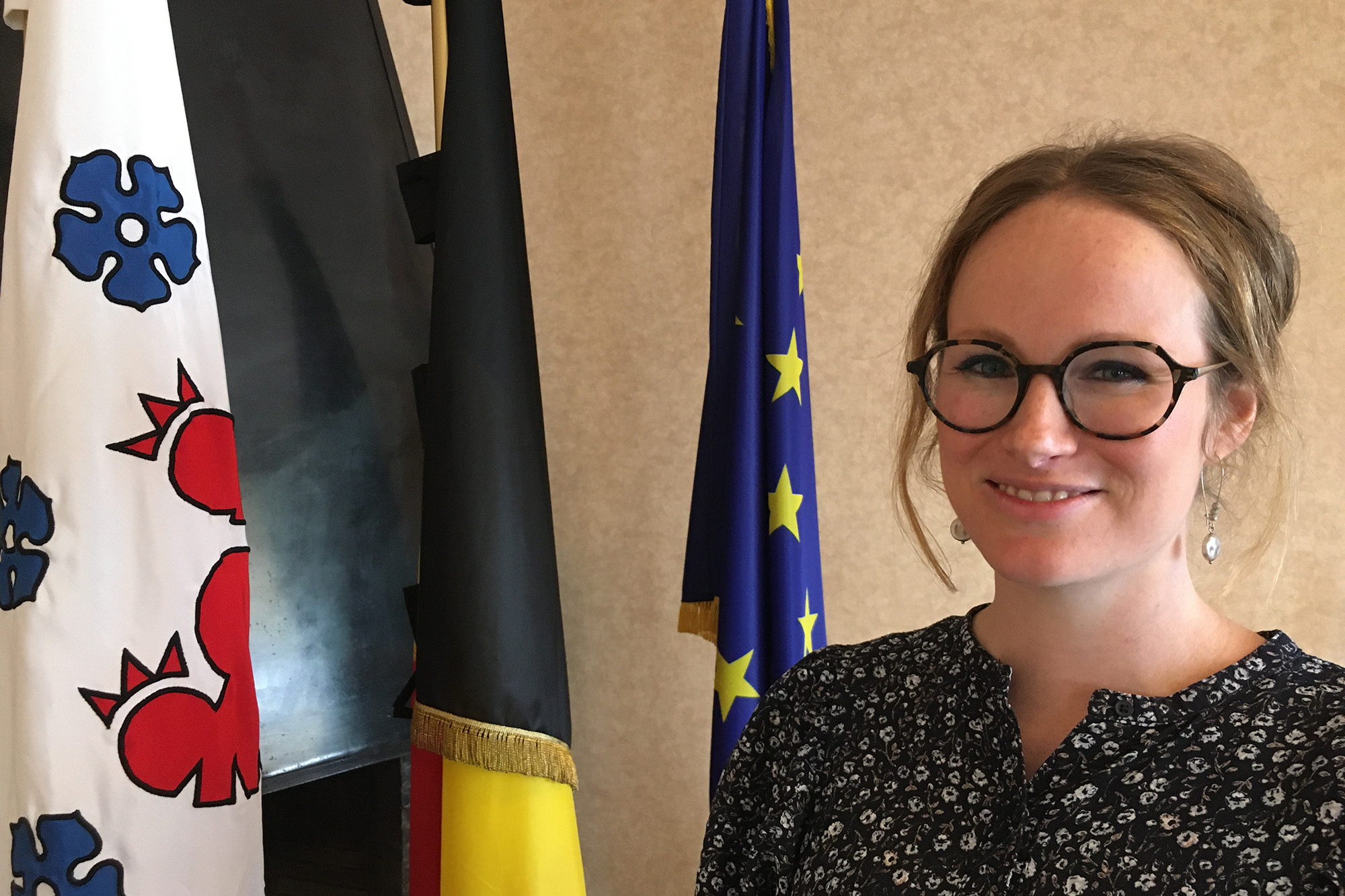 Janine Reinartz arbeitet für die DG an der Vorbereitung der belgischen EU-Ratspräsidentschaft (Bild: Kay Wagner/BRF)