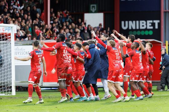 1. Division A: Kortrijk schlägt Brügge (Bild: Kurt Desplenter/Belga)