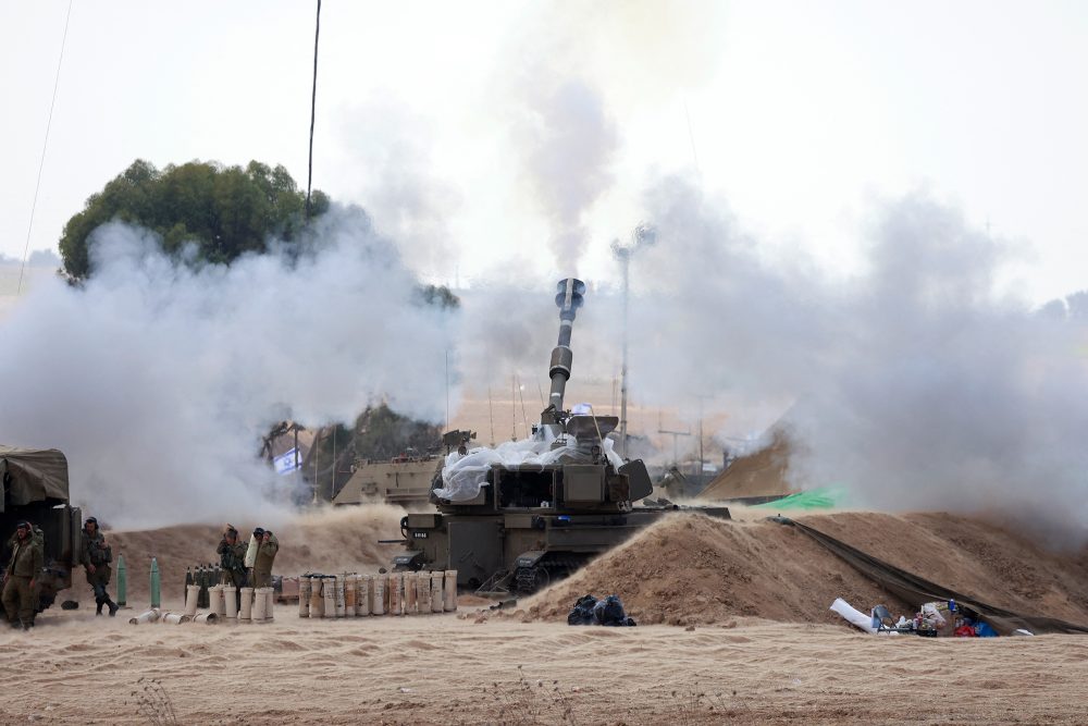 Israelisches Militär an der Grenze zum Gazastreifen (Bild: Menahem Kahana/AFP)