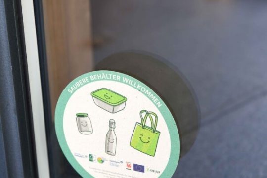 Nachhaltiger Konsum: Saubere Behälter willkommen (Bild: WFG)