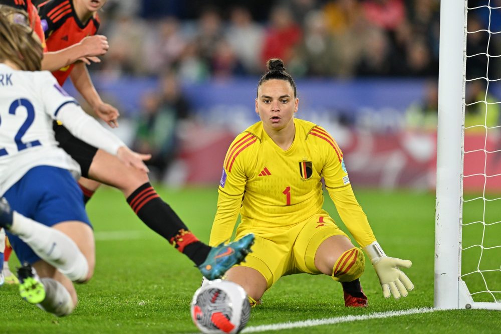 Nicky Evrard beim Spiel der Red Flames gegen England (Bild: David Catry/Belga)