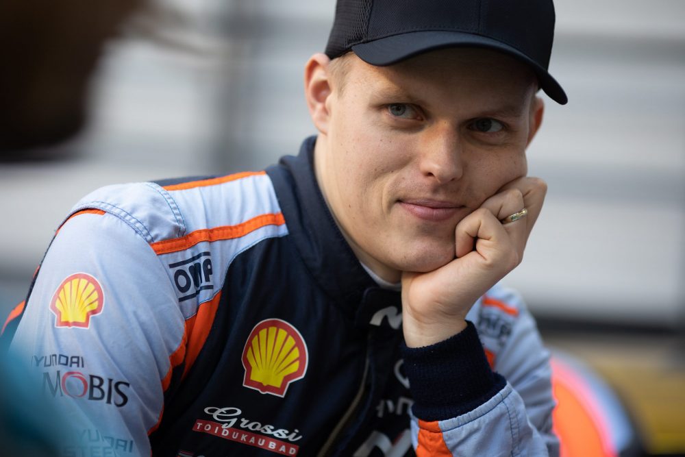 Ott Tänak bei der Rallye Japan 2022, seiner letzten für Hyundai - jetzt kehrt er wieder zurück (Bild: Fabien Dufour/Hyundai Motorsport GmbH)