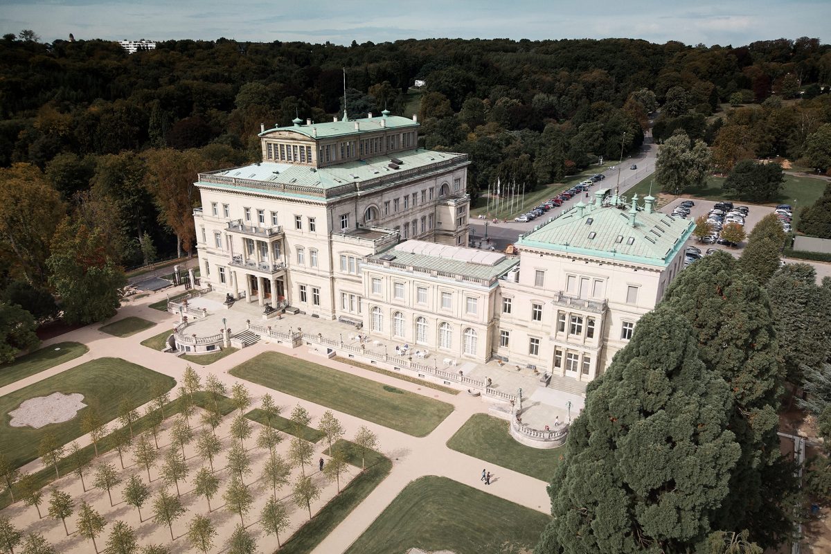 Die Südseite der Villa Hügel in Essen (Bild: Peter Gwiazda/Alfried Krupp von Bohlen und Halbach-Stiftung)
