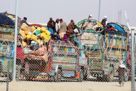 Grenze zwischen Pakistan und Afghanistan am Donnerstag (Bild: Abdul Basit/AFP)