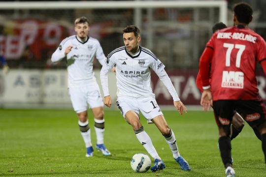 Eupen's Milos Pantovic fight for the ball during a soccer match between KAS Eupen and RWD Molenbeek, Saturday 11 November 2023 in Eupen, on day 14/30 of the 2023-2024 'Jupiler Pro League' first division of the Belgian championship. BELGA PHOTO BRUNO FAHY