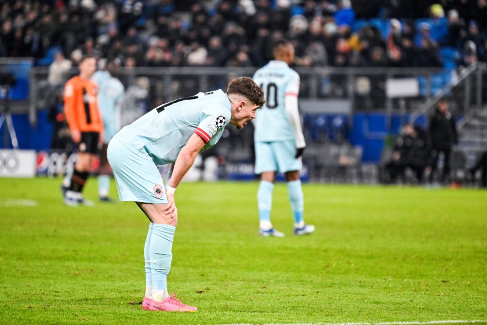 Antwerp's Arbnor Muja looks dejected during a soccer match between Ukrainian Shakthar Donetsk and Belgian Royal Antwerp FC, on Tuesday 28 November 2023 in Hamburg, Germany, on day five of the Champions League group stage, in group H. BELGA PHOTO TOM GOYVAERTS