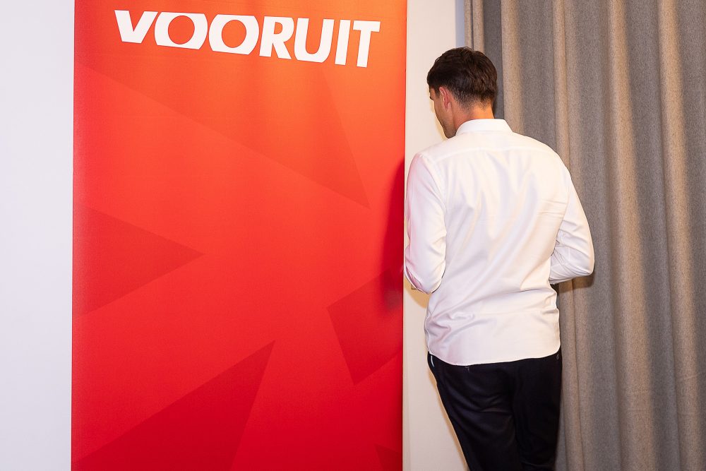 Conner Rousseau nach seinem Rücktritt als Vooruit-Vorsitzender