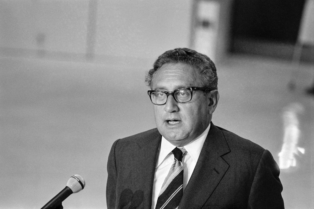 Henry Kissinger bei einem Besuch in Frankreich 1976 (Bild: AFP)