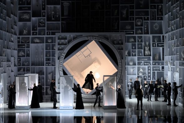 Lütticher Oper präsentiert "Les Contes d'Hoffmann" von Jacques Offenbach (Bild: J. Berger/Opéral Royal de Wallonie Liège)