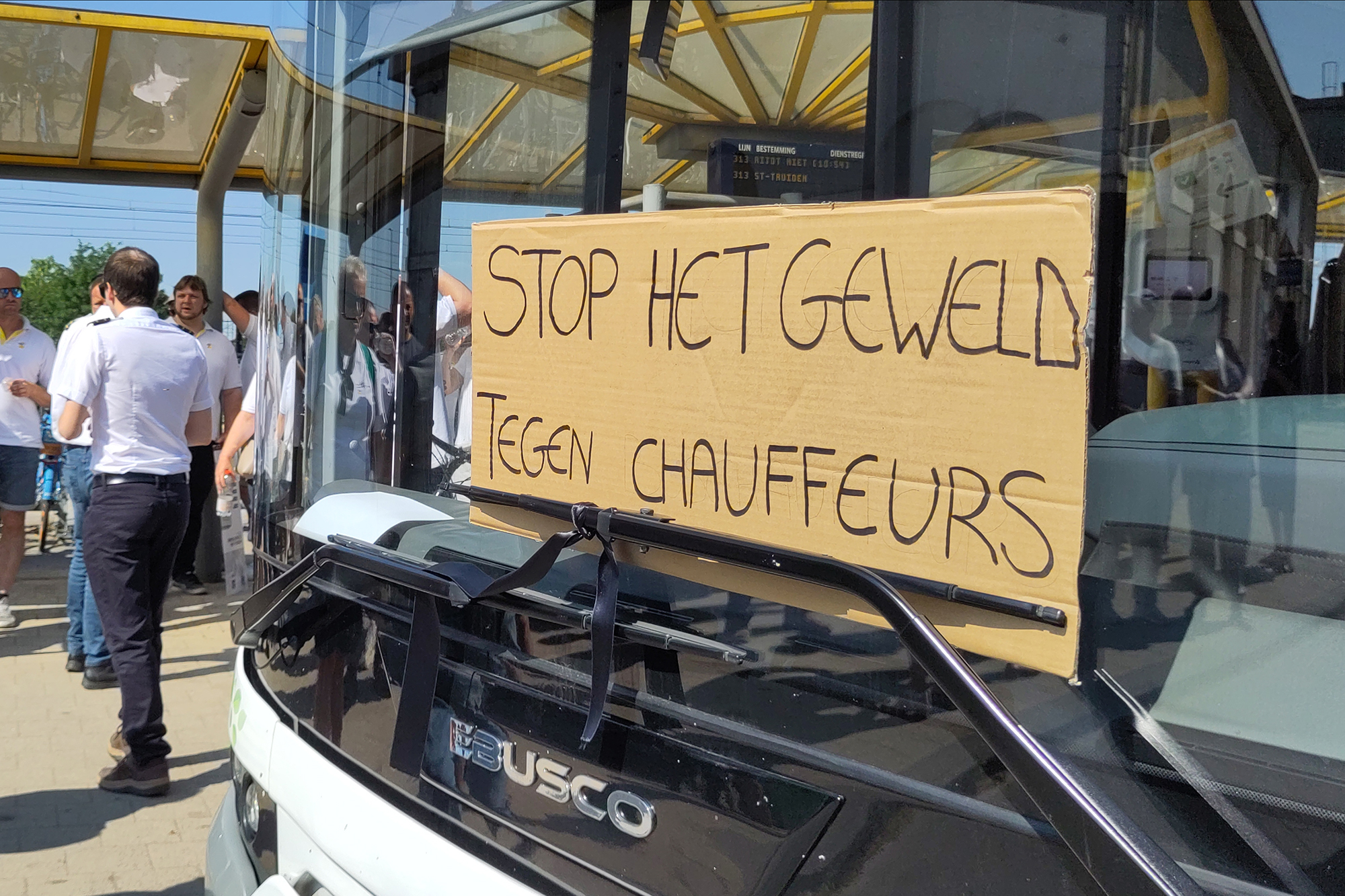 "Stoppt die Gewalt gegen Busfahrer": Demonstration am 13. Juni in Tienen