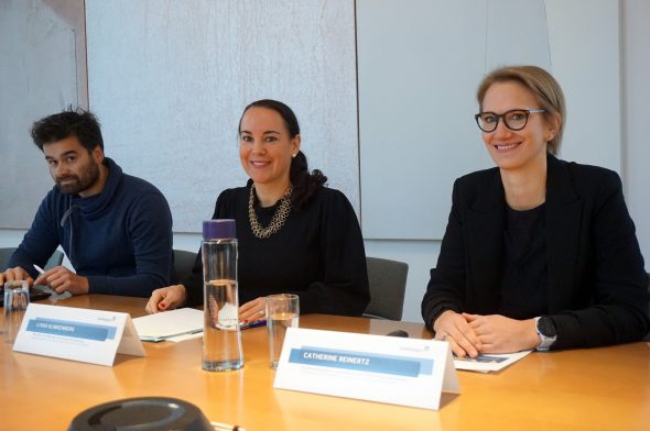 Lydia Klinkenberg (Mitte) und Catherine Reinertz (rechts) (Bild: Stephan Pesch/BRF)