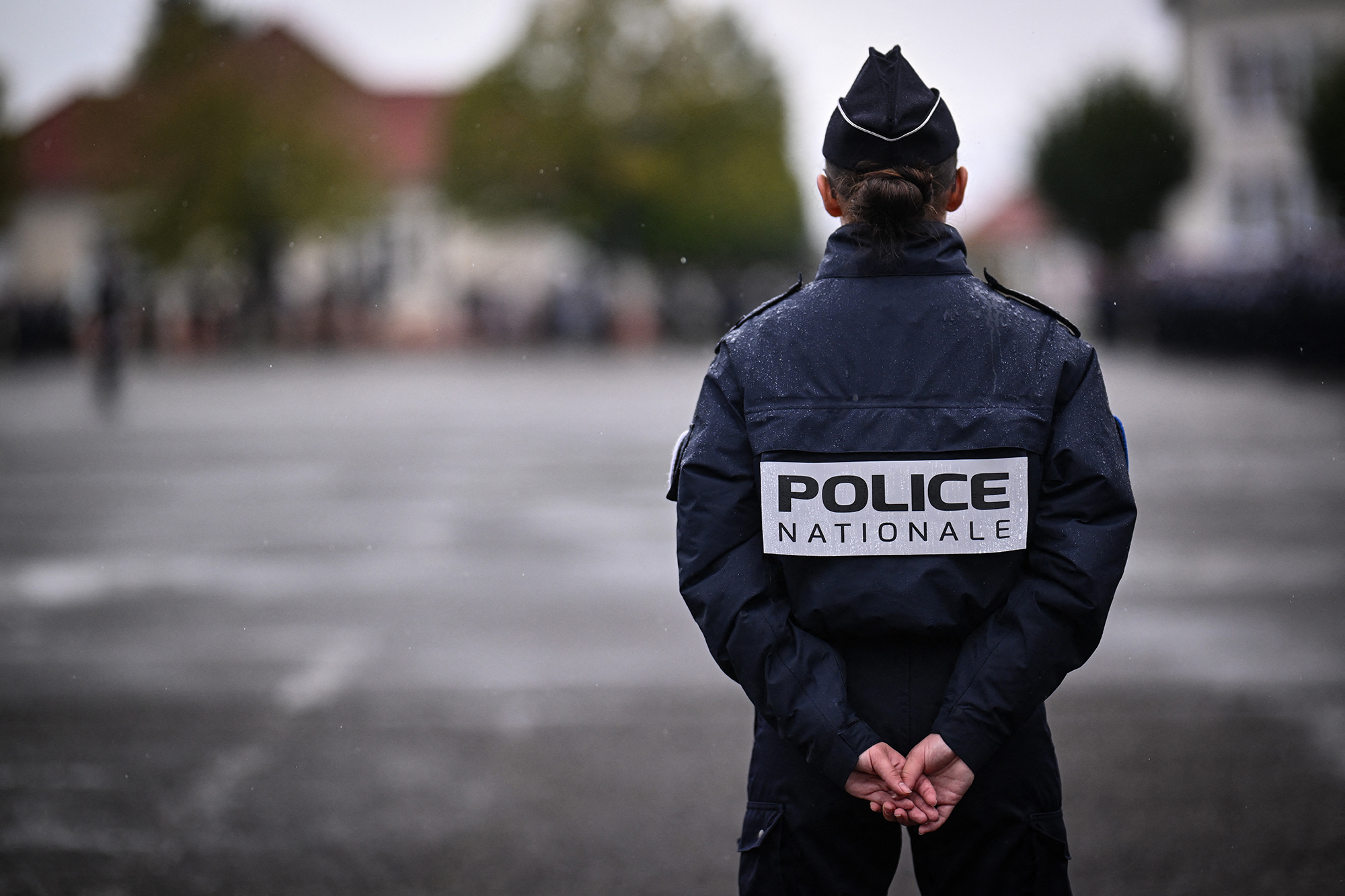 Französische Polizistin