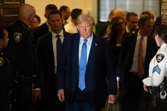 Donald Trump hat vor Gericht alle Betrugsvorwürfe zurückgewiesen