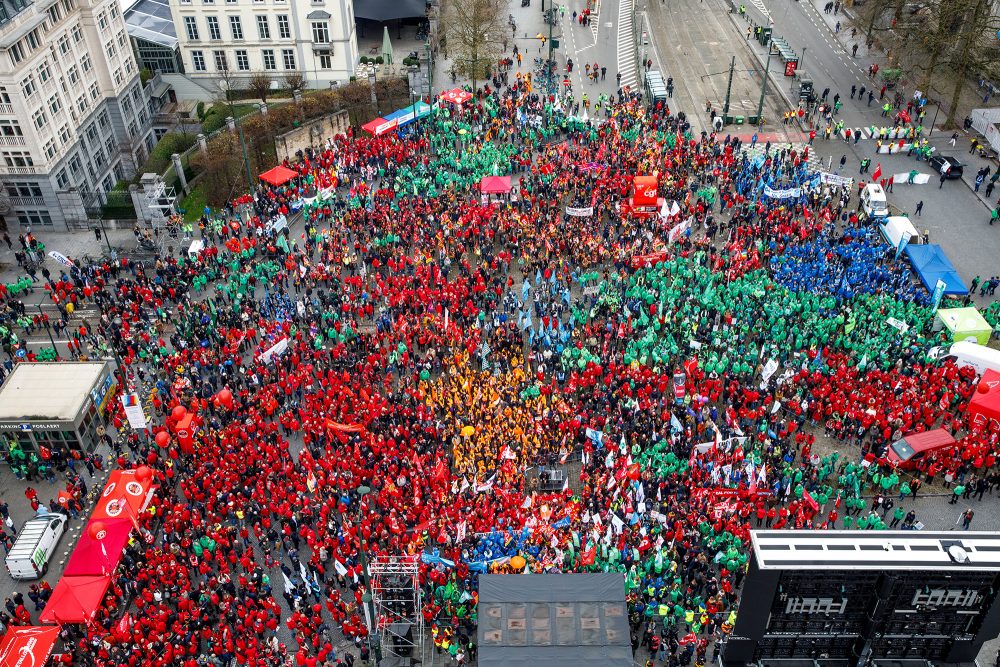 Großdemonstration gegen die Schuldenpolitik der EU in Brüssel