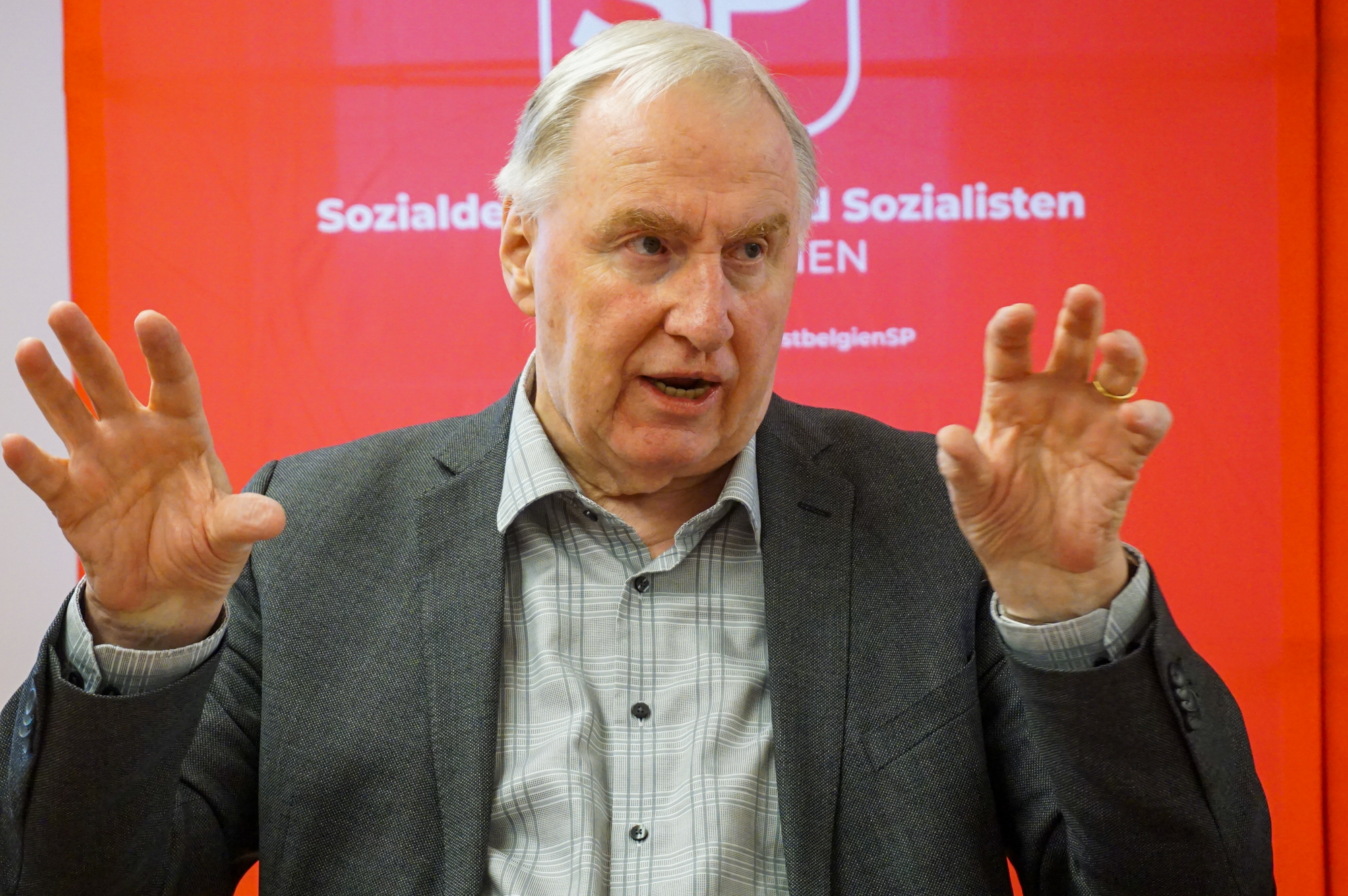 Karl-Heinz Lambertz zieht sich aus der Politik zurück (Bild: Stephan Pesch/BRF)
