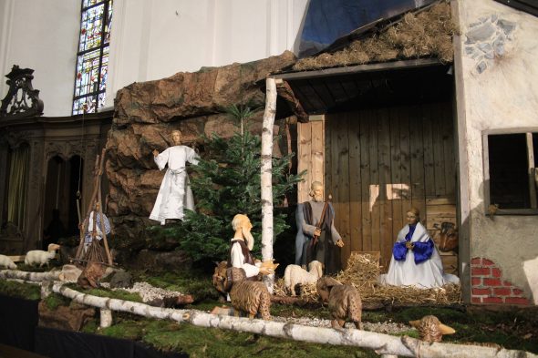 Krippe in der Eupener Pfarrkirche St. Nikolaus (Bild: Lindsay Ahn/BRF)