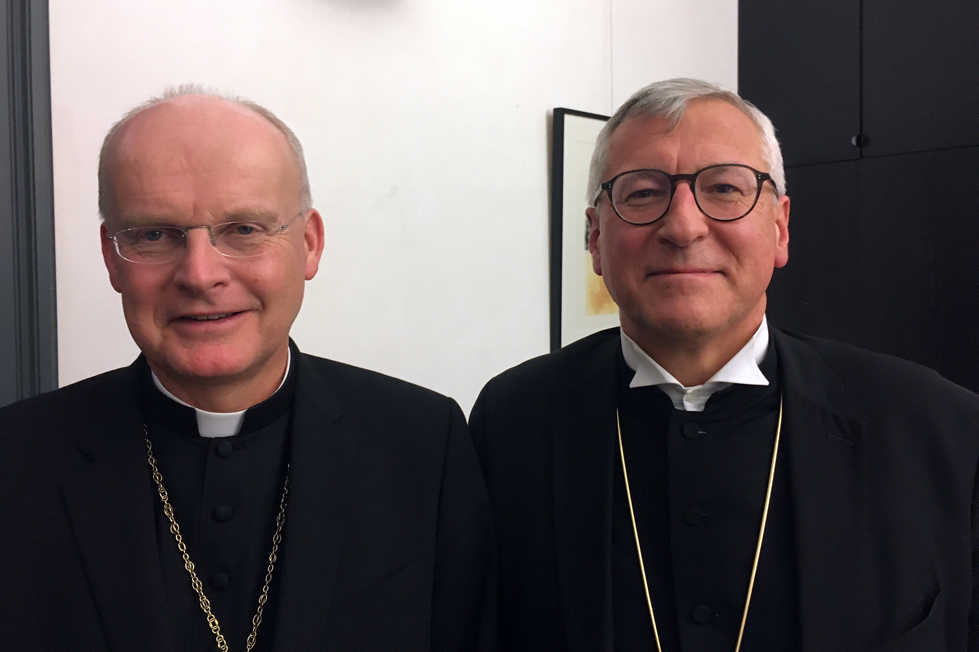 Der katholische Militärbischof Franz-Josef Overbeck (l.) und der evangelische Militärbischof Bernhard Felmberg (Bild: Kay Wagner/BRF)