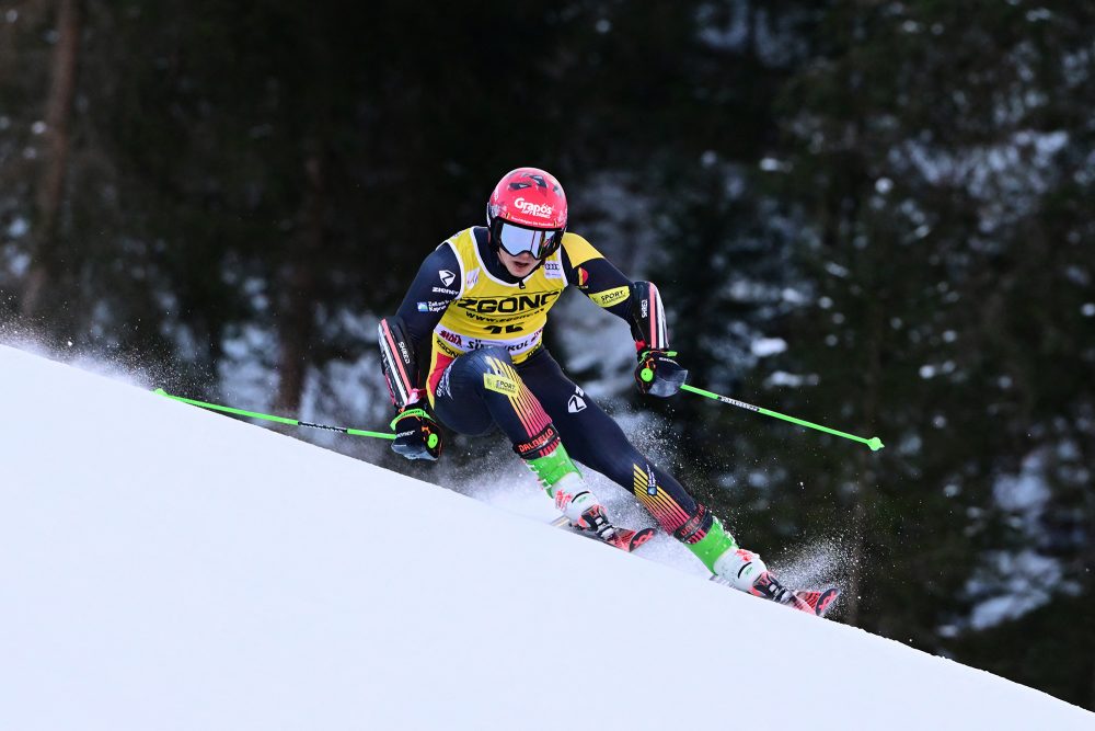 Sam Maes beim Riesenslalom von Alta Badia am Montag (Bild: Tiziana Fabi/AFP)