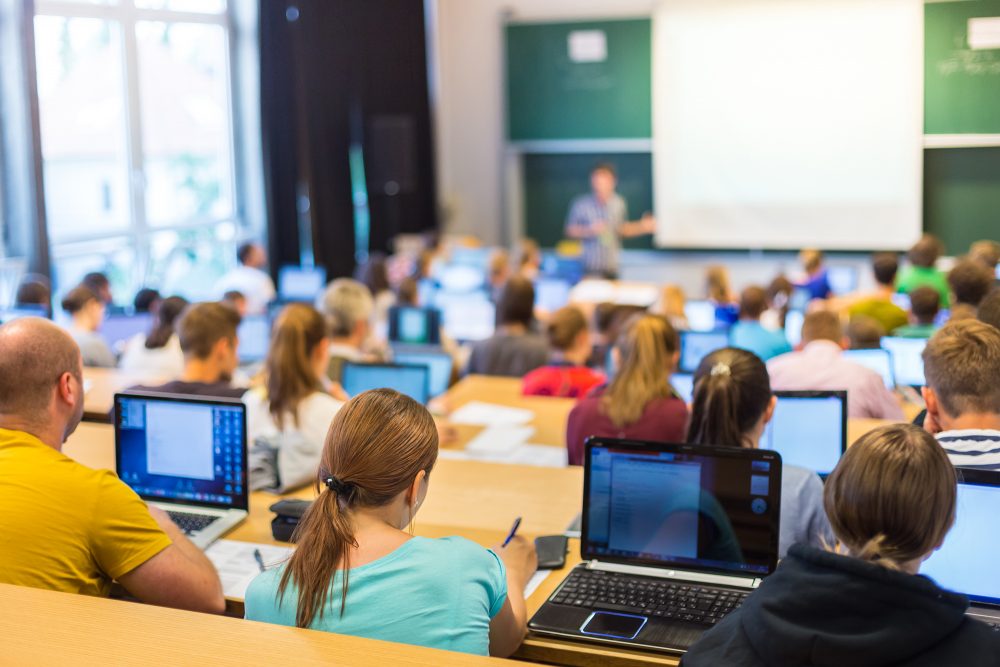 Studenten im Hörsaal