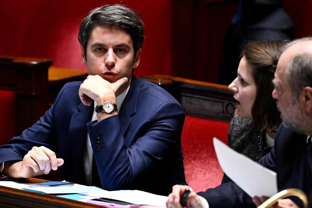 Frankreichs Premierminister Gabriel Attal im Parlament (Bild: Julien De Rosa/AFP)