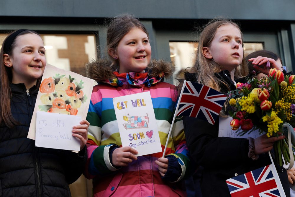 "Gute Besserung, König Charles" (Bild: Adrian Dennis/AFP)