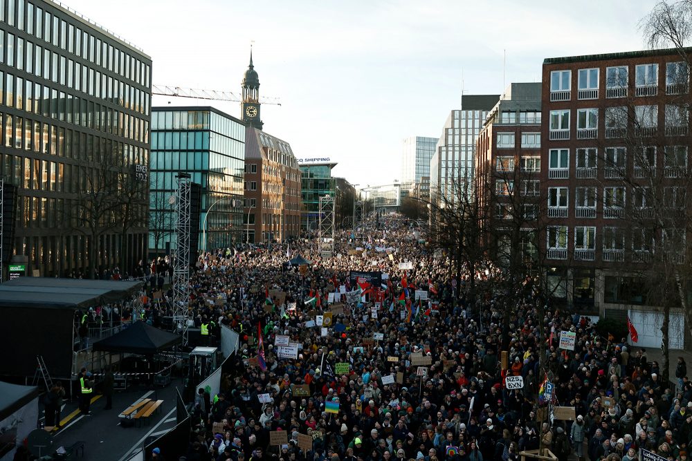 Demonstration gegen Rassismus und rechtsextreme Politik am 28. Januar in Hamburg (Bild: Morris Mac Matzen/AFP)