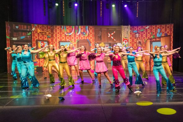 Doheem is Karneval 2024 - Showdancers aus Büllingen (Bild: Olivier Krickel/BRF)