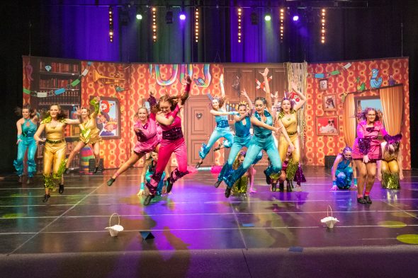 Doheem is Karneval 2024 - Showdancers aus Büllingen (Bild: Olivier Krickel/BRF)