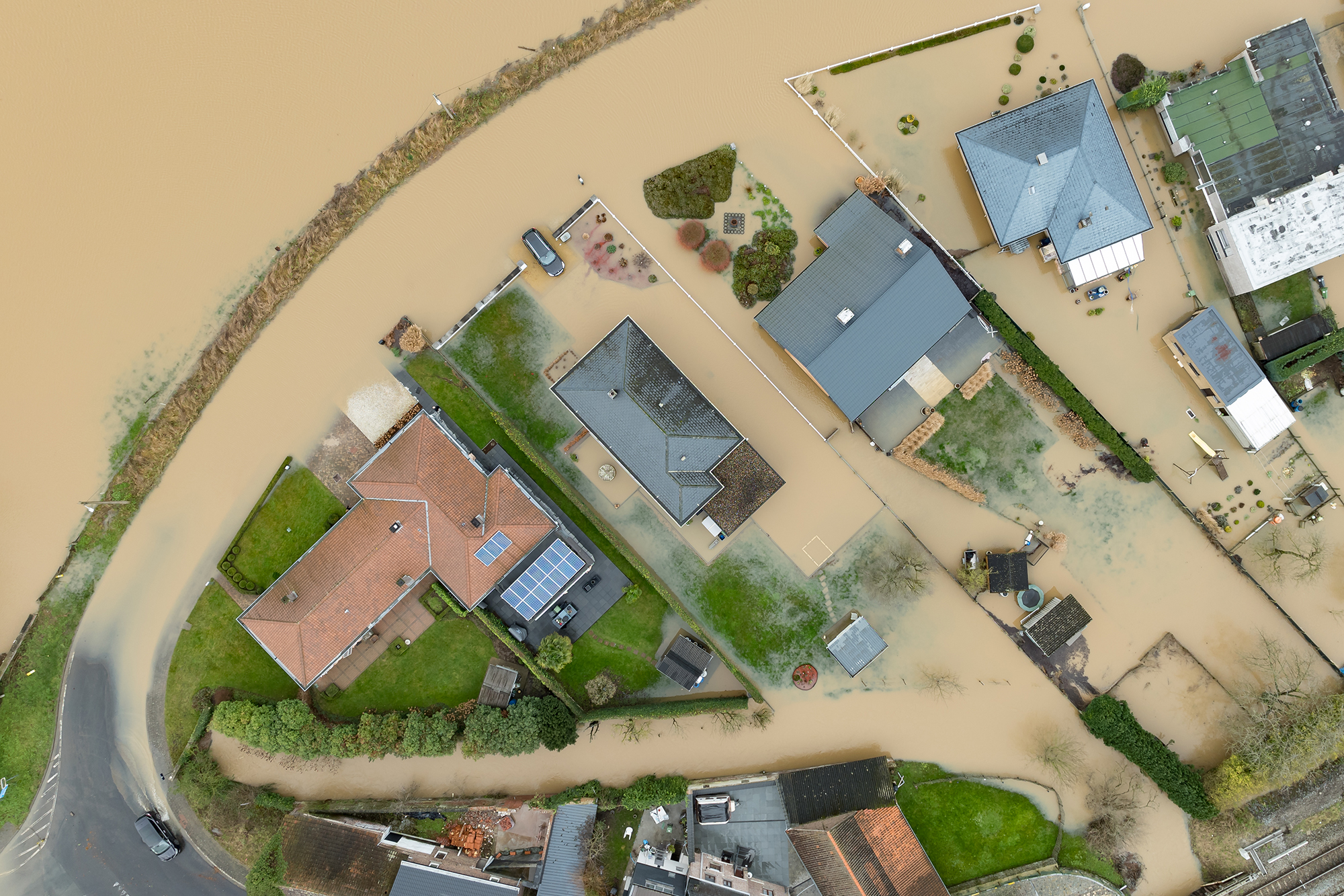 Überschwemmungen in Geraardsbergen am Mittwoch (Bild: Kurt Desplenter/Belga)