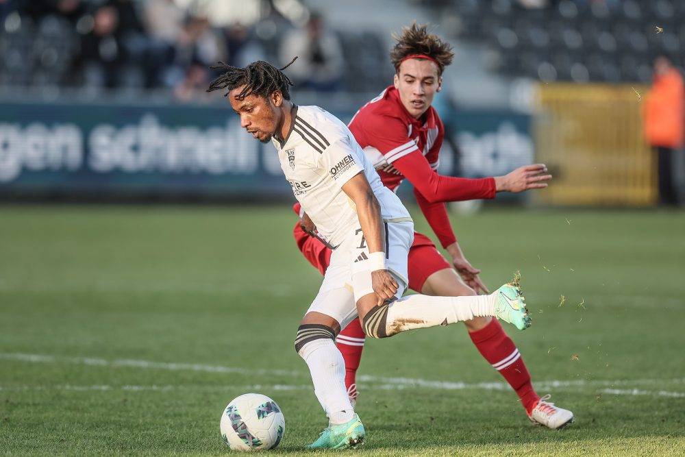 Isaac Nuhu beim Spiel der AS gegen Antwerpen (Bild: Bruno Fahy/Belga)