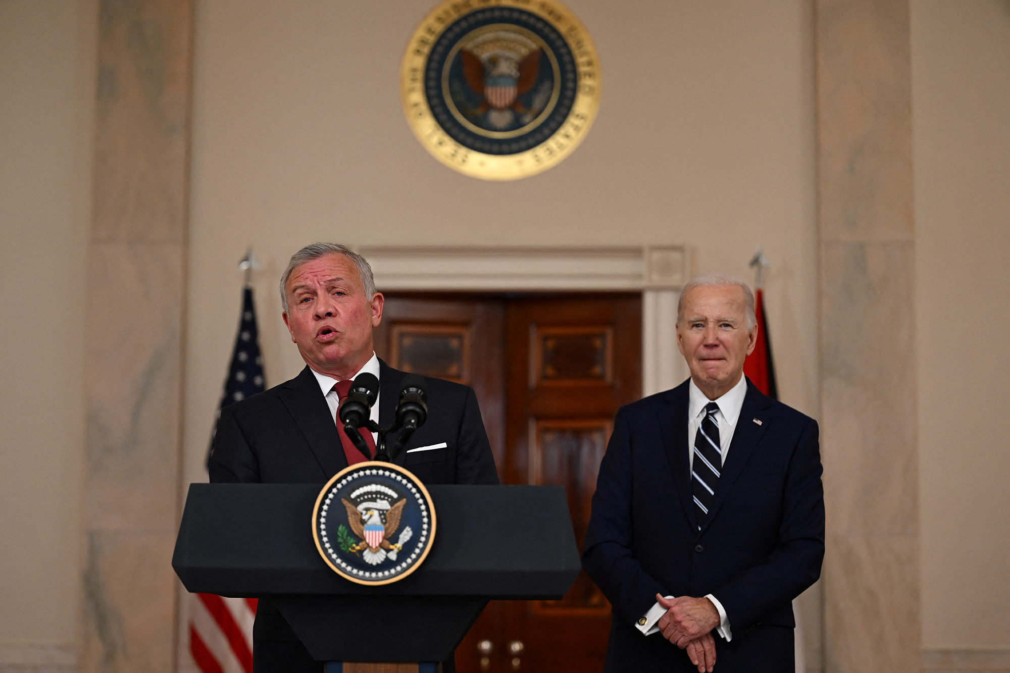 Der jordanische König Abdullah II. und US-Präsident Joe Biden (Bild: Jim Watson/AFP)