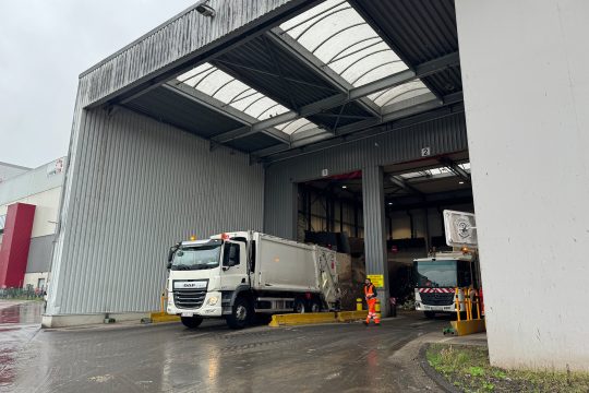 Müllverarbeitung: Gelände von Intradel in Herstal (Bild: Lena Orban/BRF)