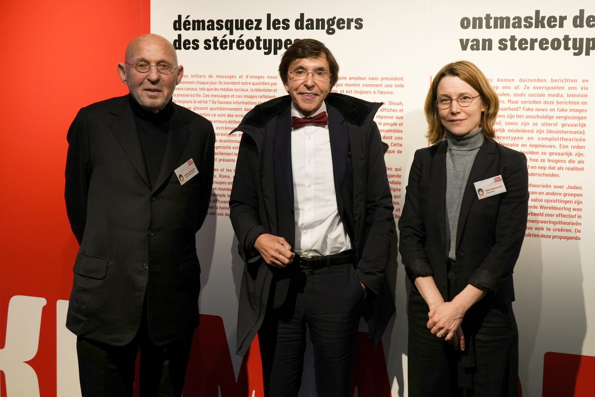 Arthur Langerman, Ministerpräsident Elio Di Rupo und Veerle Vanden Daelen von der Kaserne Dossin (Bild: Boris Schmidt/BRF)