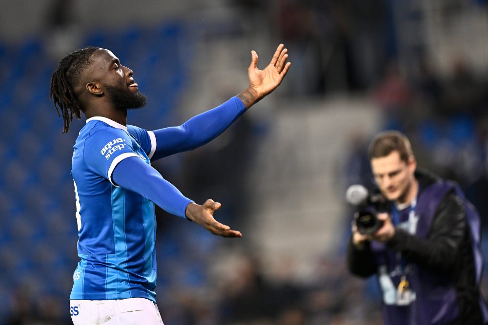 Tolu Toluwalase Arokodare von Racing Genk feiert den Sieg über RWDM (Bild: Johan Eyckens/Belga)