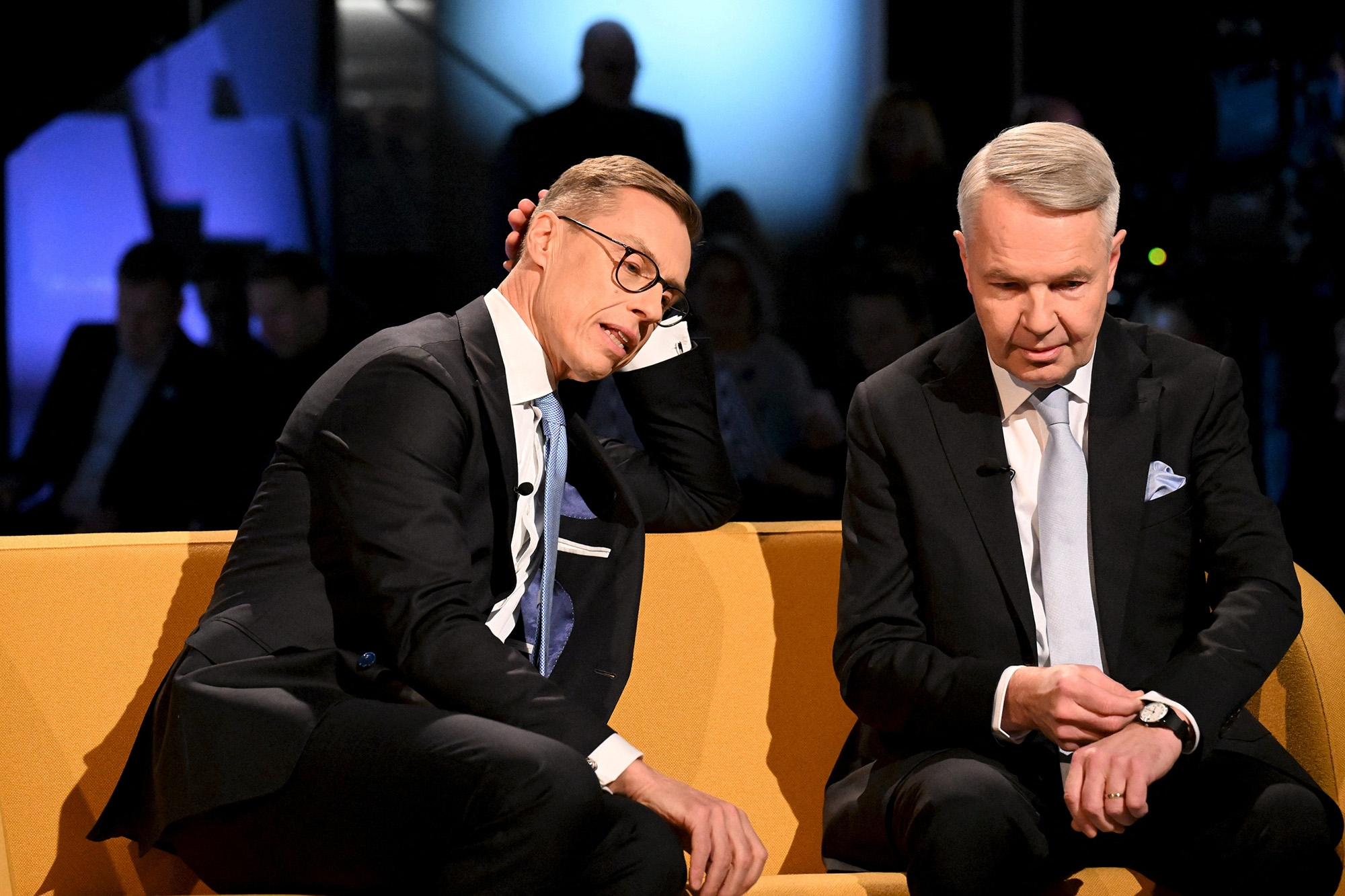 Pekka Haavisto und Alexander Stubb bei einer TV-Wahldebatte am 8. Februar in Helsinki (Bild: Jussi Nukari/Lehtikuva/AFP)