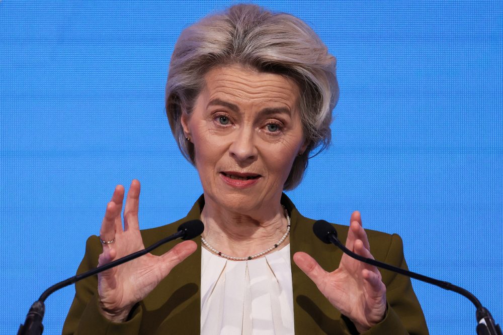 EU-Kommissionspräsidentin Ursula von der Leyen (Bild: Ian Langsdon/AFP)