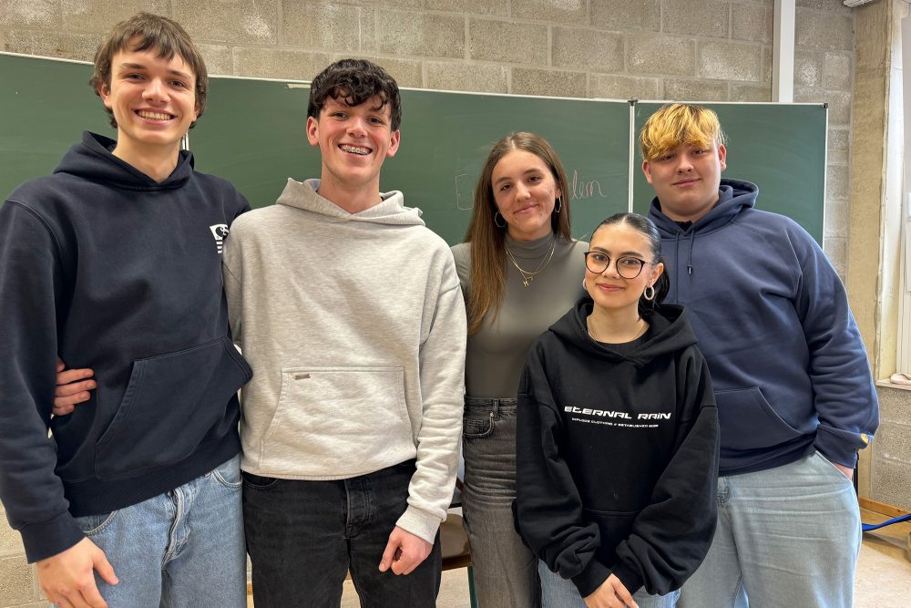 (vlnr.) Thibaud Krisp, Tiago Rodriguez, Marie Pons, Devina Kremer und Milan Pelzer (Bild: Dogan Malicki/BRF)